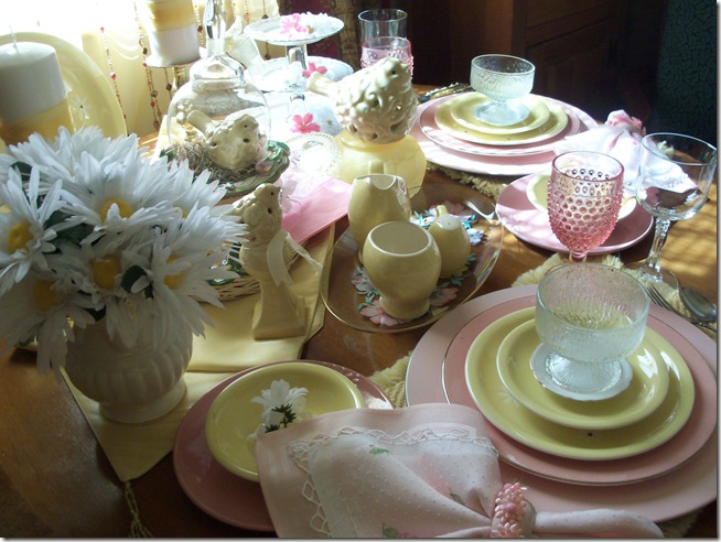 pink and yellow table 033