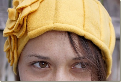 ear_warmer_yellow