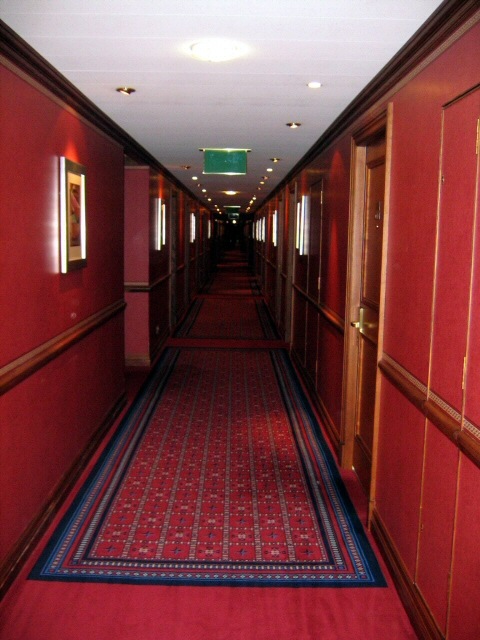 [Long Hallway Aberdeen Scotland rs[15].jpg]