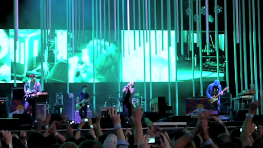 radiohead live in praha- 2009