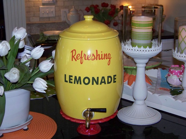 [Lemonade144.jpg]