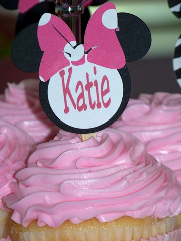 [Katie 3 7Lg[6].jpg]