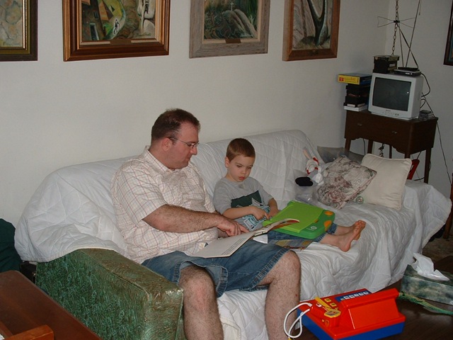 [20091107_TravisUncleMark[3].jpg]