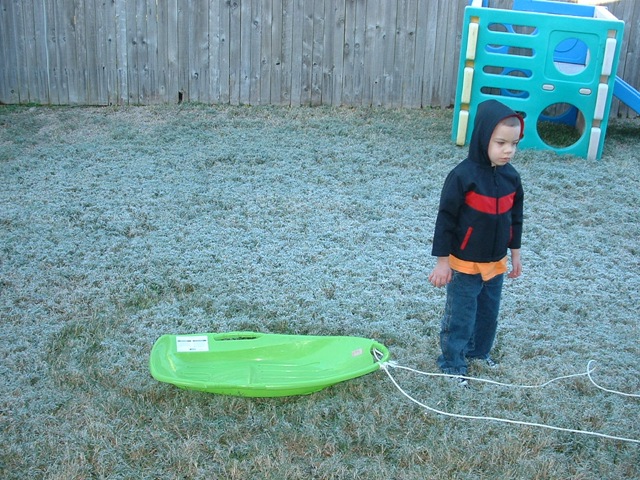 [20091205_Sledding02[3].jpg]