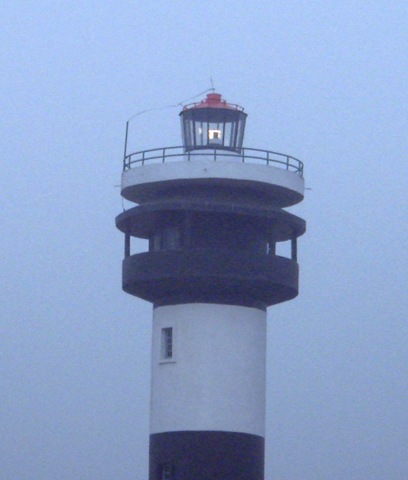 [lighthouse[2].jpg]