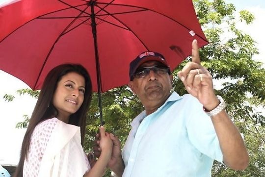 [hitlist_-_bengali_movie_20090802_1619206314[2].jpg]