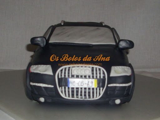 Bolo decorado Audi Q7 Bolo 3D Audi 3D Cake Sculped Cake