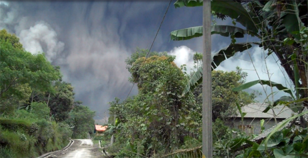 awan panas merapi