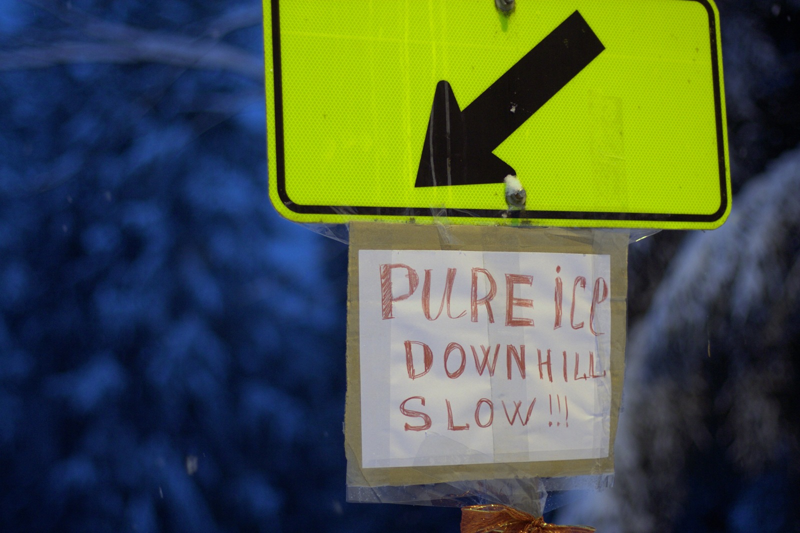 [IMG_1401 Downhill ice warning[2].jpg]