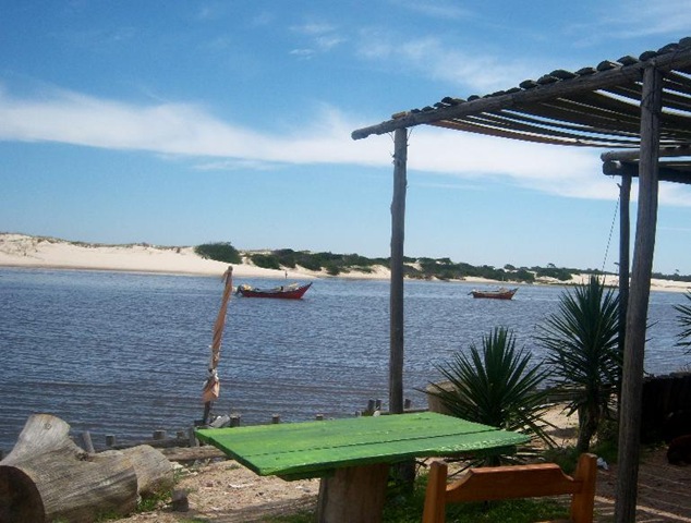 [n233.jpg]