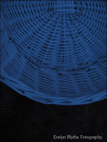 025