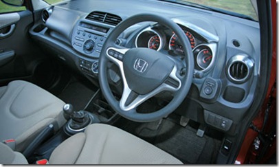 Honda-Jazz-interiors-view Honda-Jazz-interiors-view