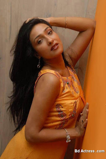 Bengali Actress Rituparna Photo-08
