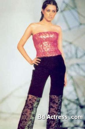 Pakistani Actress Iman Ali Photo-03