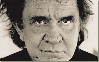 08725_101216_JohnnyCashportraitAndyearl4