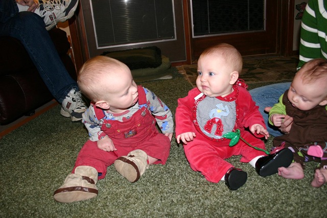 [mccoy jacie and ava 2[3].jpg]