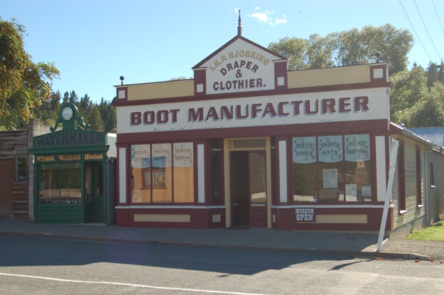 [Naseby Boot Shop[2].jpg]