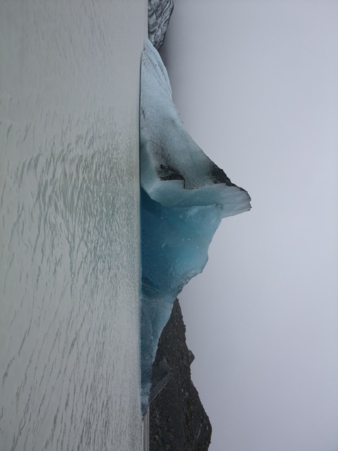 [Iceberg12.jpg]