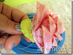 artemelza - rosa de fuxico artemelza - rosa de fuxico