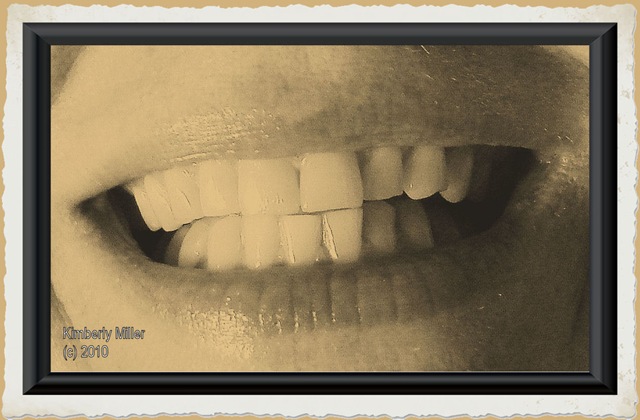 [smile[17].jpg]