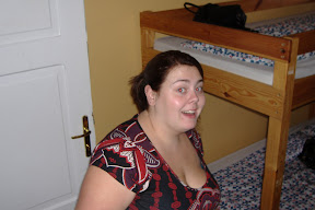 Una is digging the room