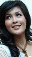 [sandra-dewi 2[3].jpg]