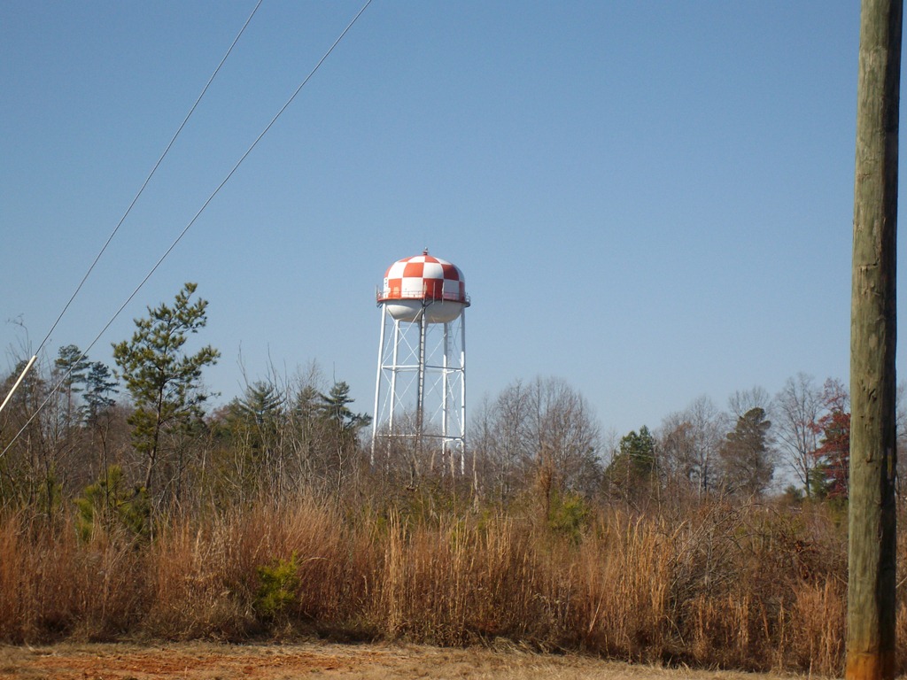 [water towers 2 004[3].jpg]