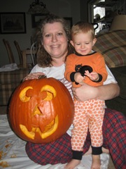 10.31.2009 Pumpkin Carving (27)