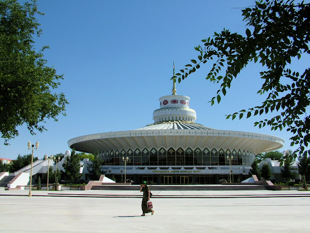 Туркменистан, июнь 2010. ТРАФФИК