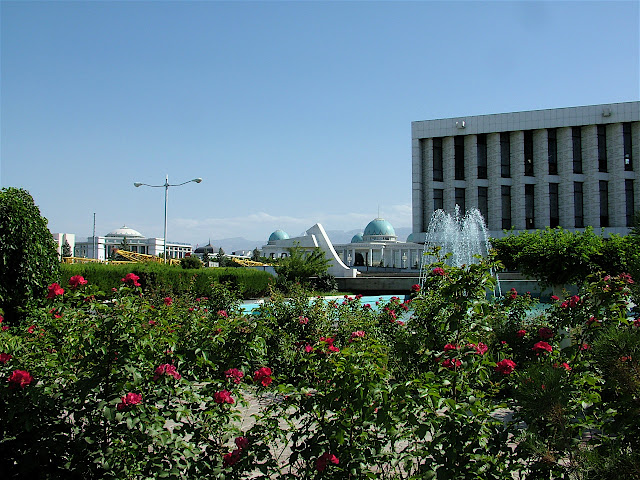 Туркменистан, июнь 2010. ТРАФФИК