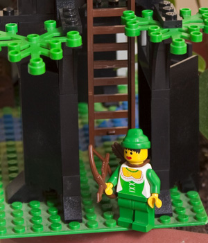 LEGO Forestmen Maiden Mini-Fig
