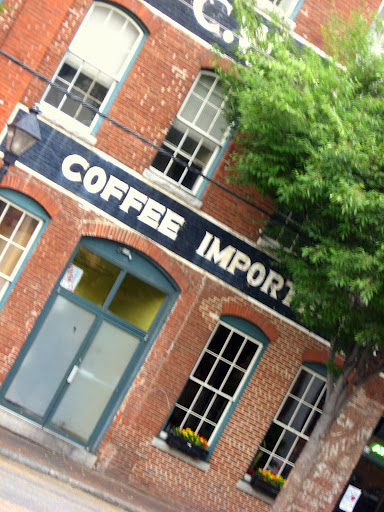 i like old buildings.