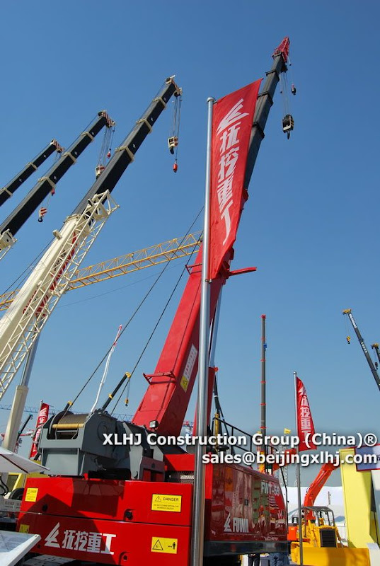 FUWA_FWT-55_crawler_crane_5.jpg