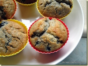vintage savoir faire apple blackberry muffins