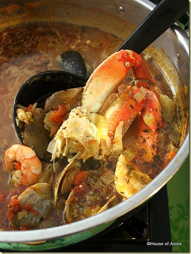  Cioppino Hot Pot: Crab, Shrimp, Clams and Fish