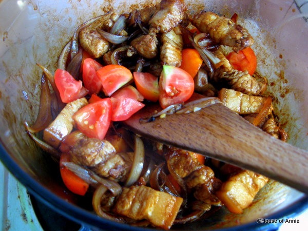 [Braising Pork Belly with Tomato and Soy Sauce[2].jpg]