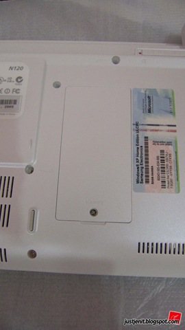 [change laptop DDR2 memory_001[8].jpg]