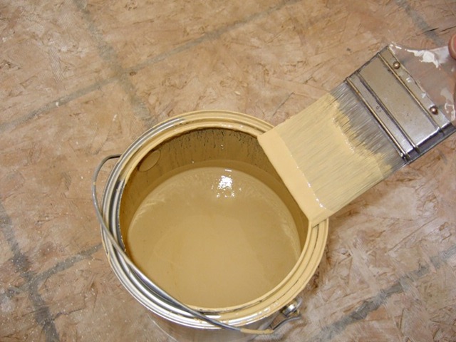 [paint can brush_001[3].jpg]