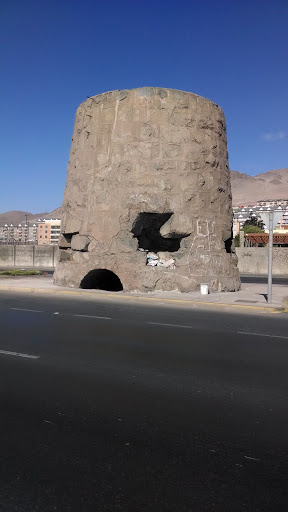 Torre Ruinas De Huanchaca