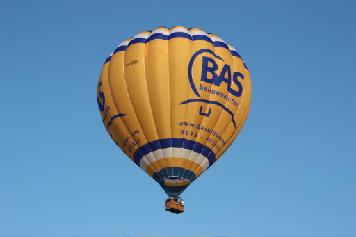 Ochtend ballonvaart vanuit Exel langs de tv zend mast in Markelo naar Holten