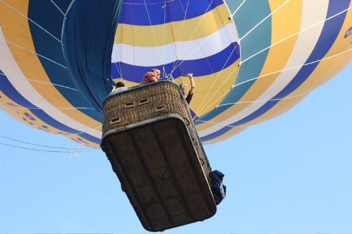 Ballonvaart vanuit het Goffertpark Nijmegen naar Mehr bij Kranenburg en Kleve ( Duitsland ).