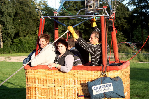 Ballonvaren vanuit Barneveld over de Veluwe naar Drempt, Toldijk met 6 personen.