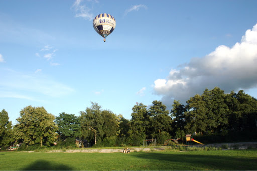 Ballonvaren vanuit Barneveld over de Veluwe naar Drempt, Toldijk met 6 personen.
