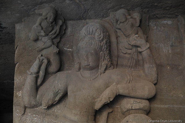[india13_17[7].jpg]