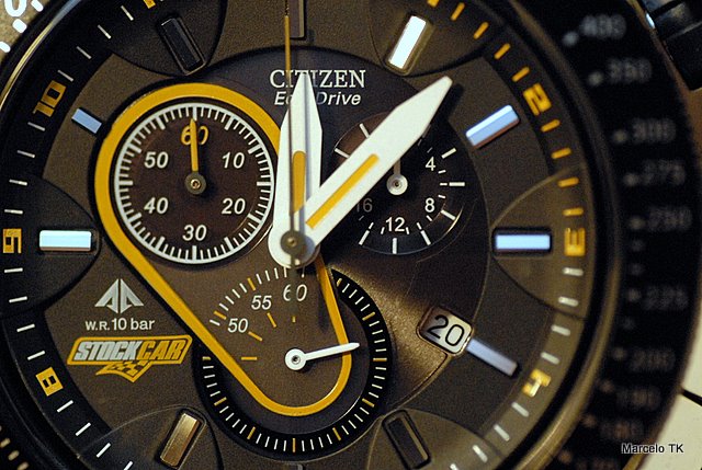 relogio citizen eco drive stock car