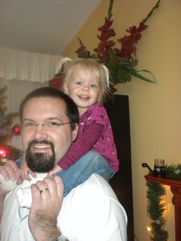 [11-29-09 Daddy Piper pigtails 2[3].jpg]