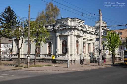 Черкаси будинок Майбороди