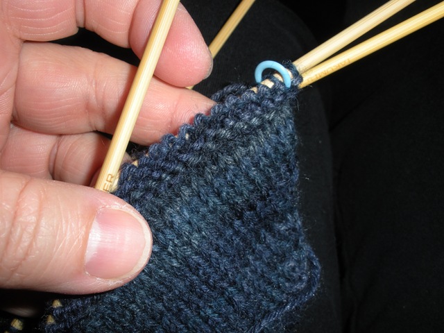 [knitting 006[3].jpg]