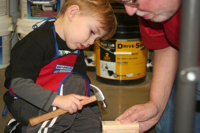 [Lowe's with M&S, 16 week belly, Mammers bday 021[3].jpg]