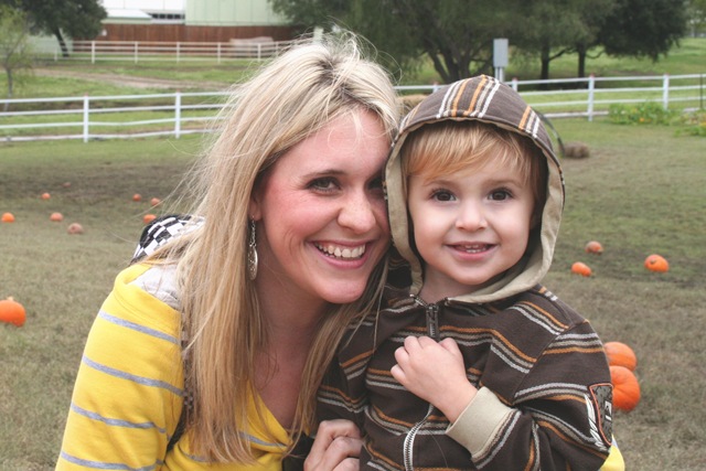 [Pumpkin Patch 09 037[4].jpg]